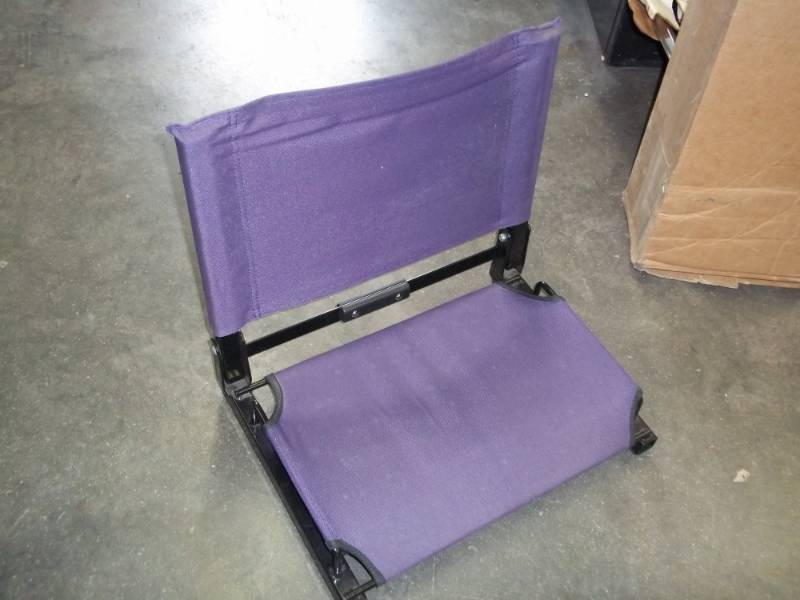 lot 114 image: Purple Stadium Seat  Fish house seat