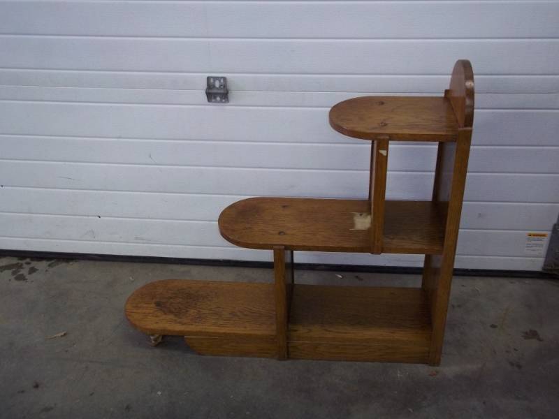 lot 115 image: Wood End Table