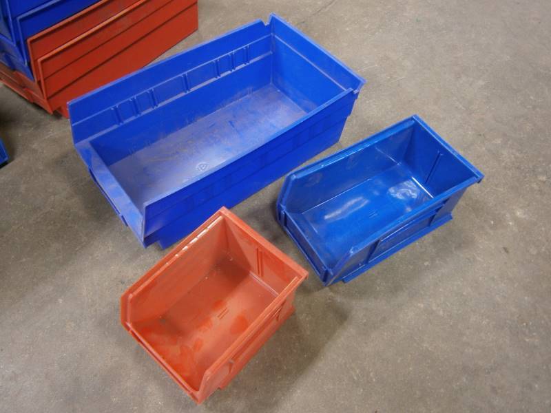 Stackable Plastic Parts Bins