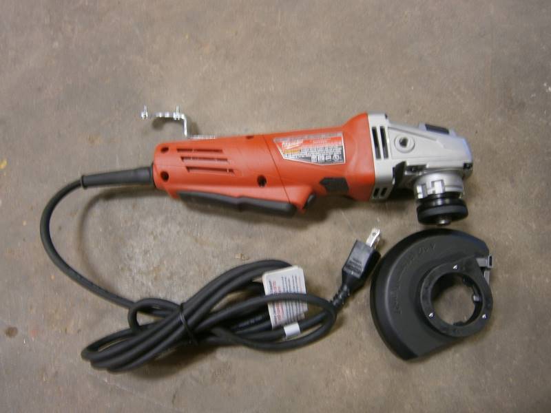 Milwaukee Grinder