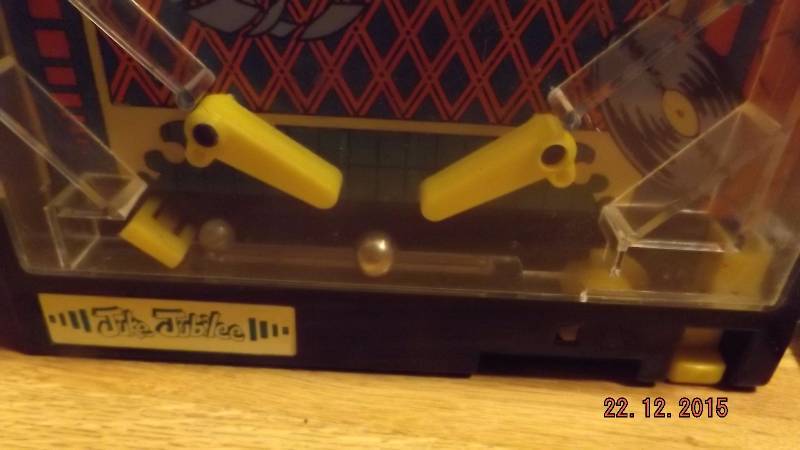 Handheld Juke Jubilee Pinball Game