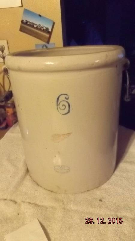 Red Wing Crock #6