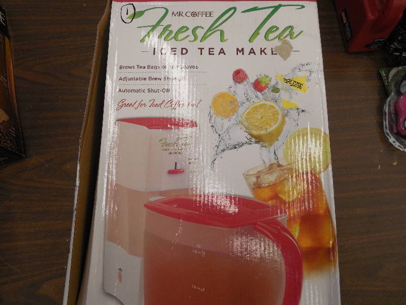 lot 1 image: Mr. Coffee Fresh Tea Iced Tea Maker