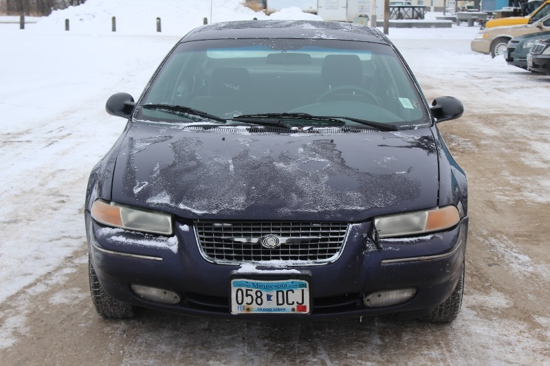 1999 Chrysler Cirrus LXi