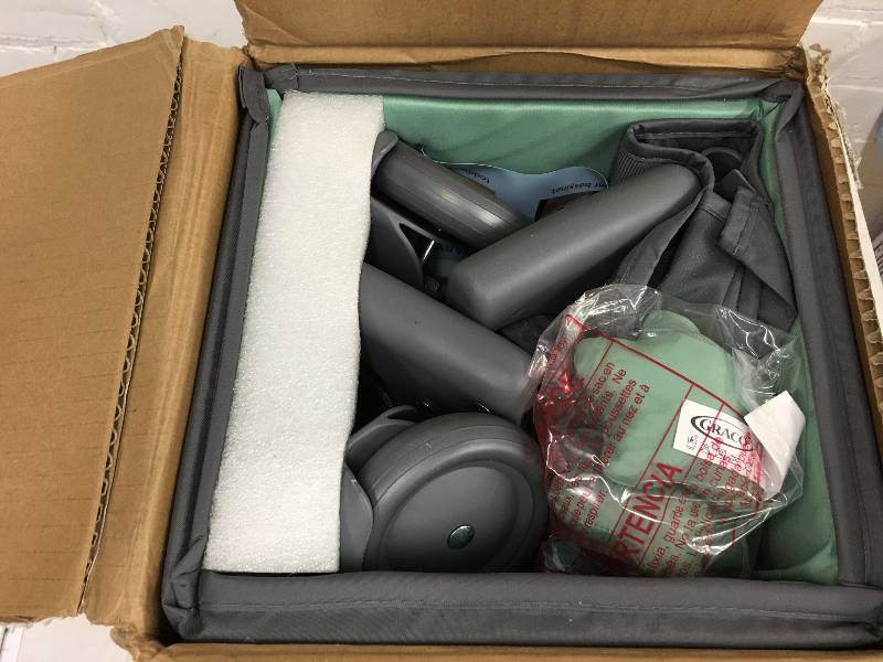 Graco Lambert Pack n Play Portable Play Yard