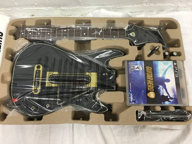 PS3 Guitar Hero Live Bundle