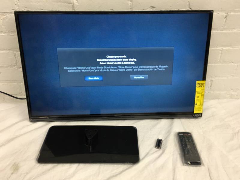 VIZIO 32-Inch  Smart LED TV