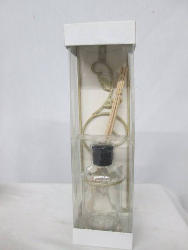 Decorative Wall Oil Diffuser