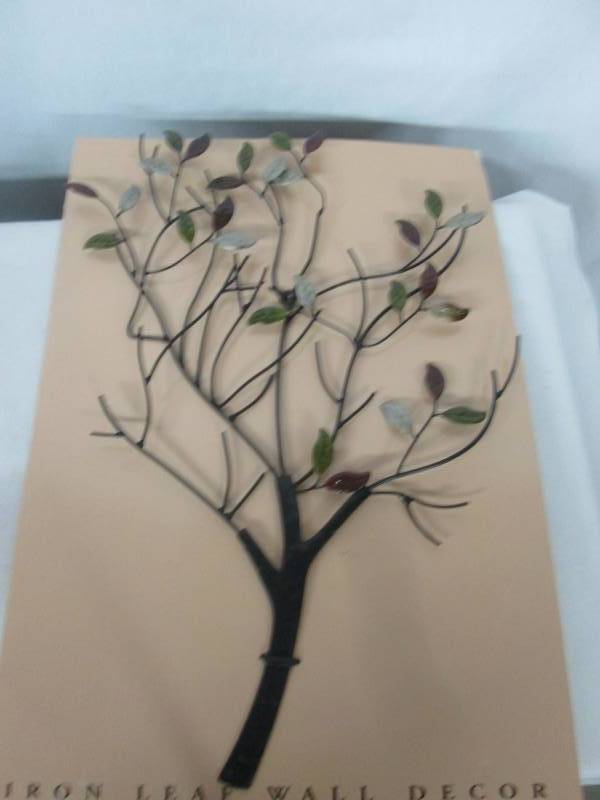 Iron Leaf Wall Decor