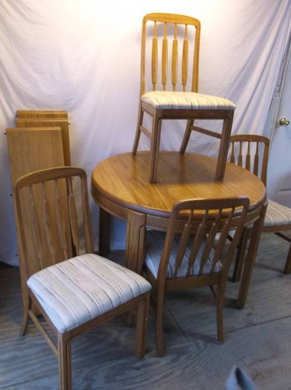Dinning Table