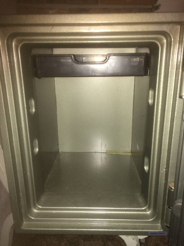 Brinks Safe