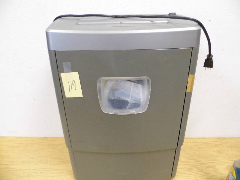 Fellowes Paper Shredder