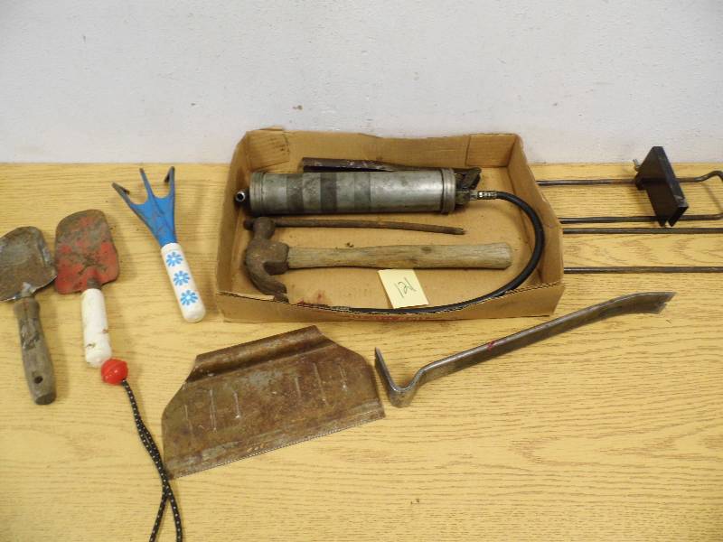 Grease Gun and Tools
