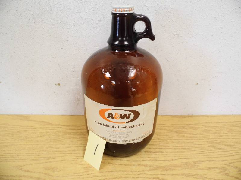 A&W Gallon Glass Jug