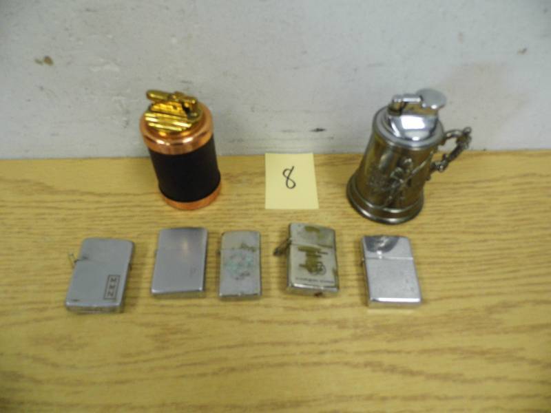 5 Zippo Lighters - 2 Stand Up Lighters