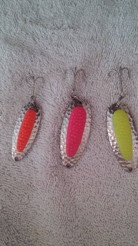 6 Spoon lures