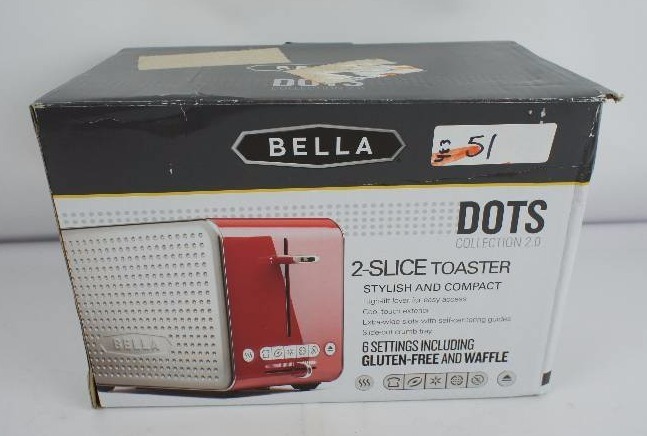 lot 51 image: BELLA Dots Collection 2-Slice Toaster