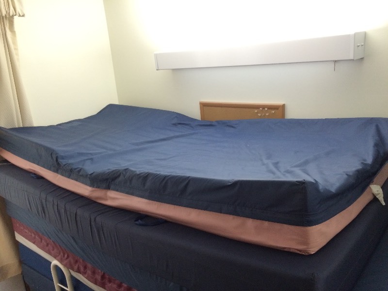 Hospital bed mattress