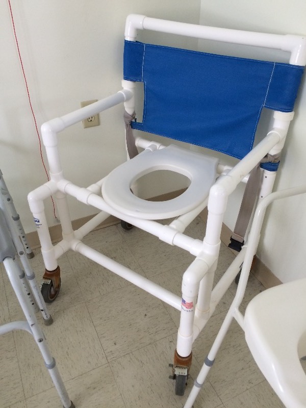 Toilet station