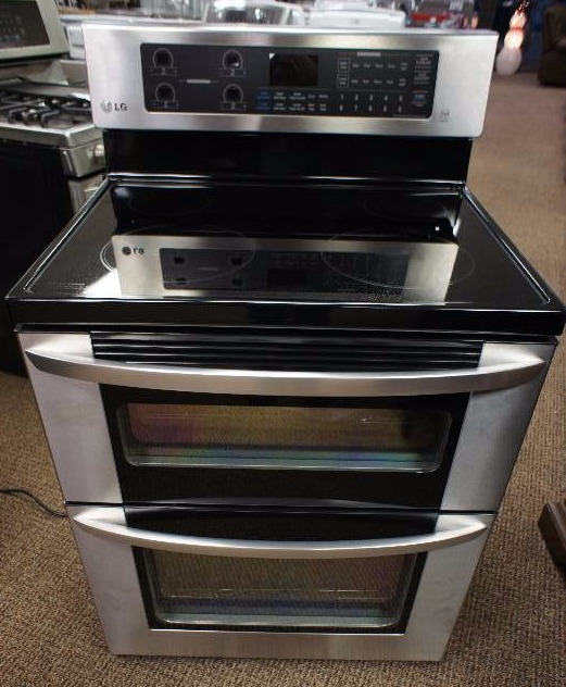 LG Electric Stove - Model # (LDE3031ST)