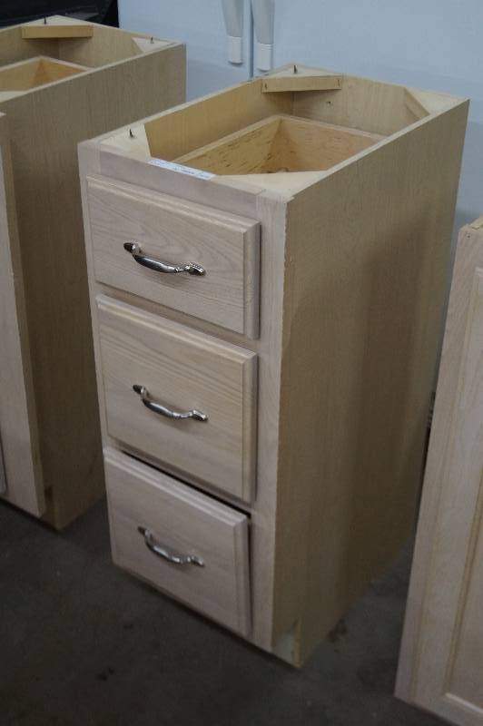 Base Cabinet