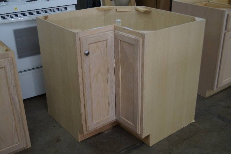 Base Cabinet