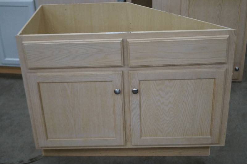 Base Cabinet