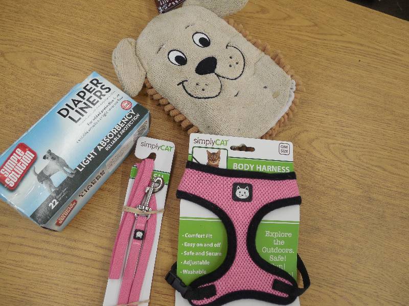 Pet Leash & Supplies