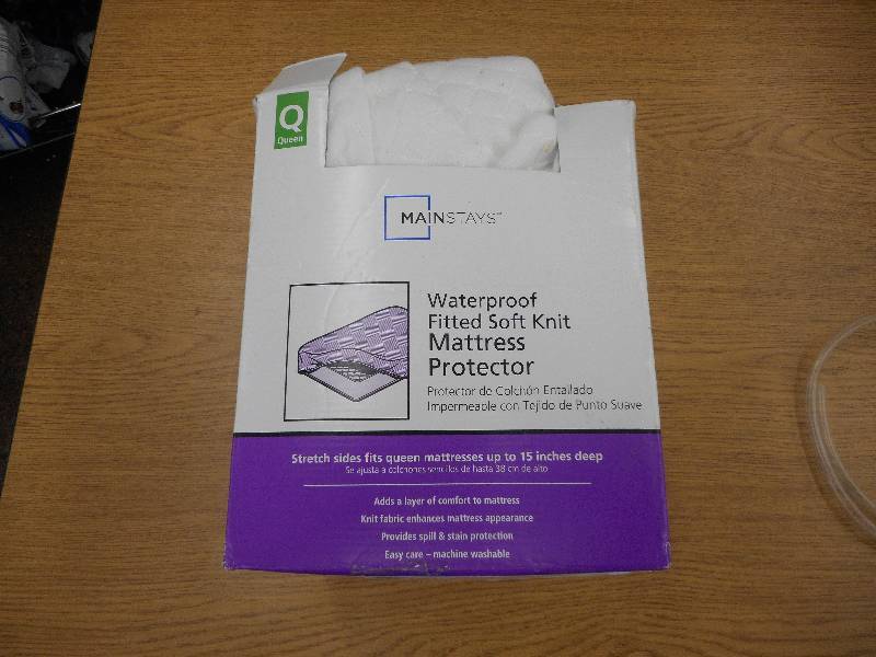 MAINSTAYS WATERPROOF FITTED SOFT TOP MATRESS PROTECTOR QUEEN