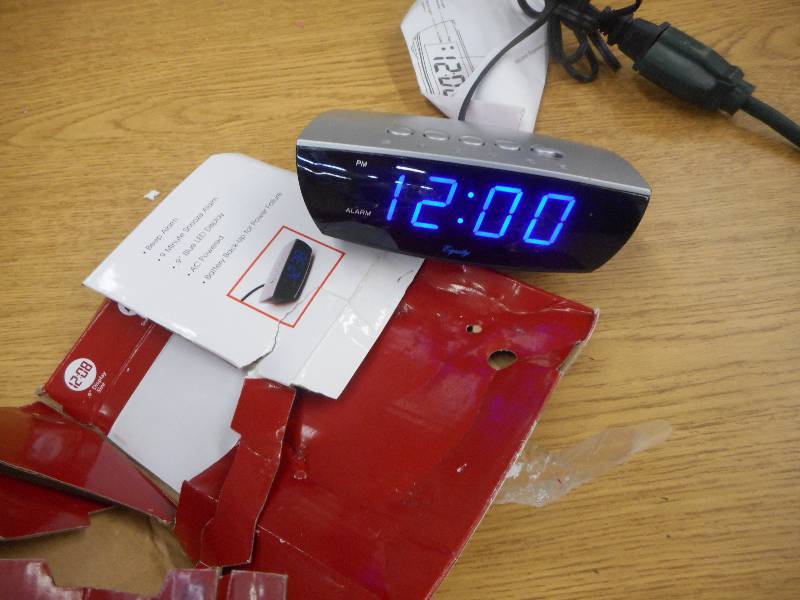 DIGITAL ALARM CLOCK
