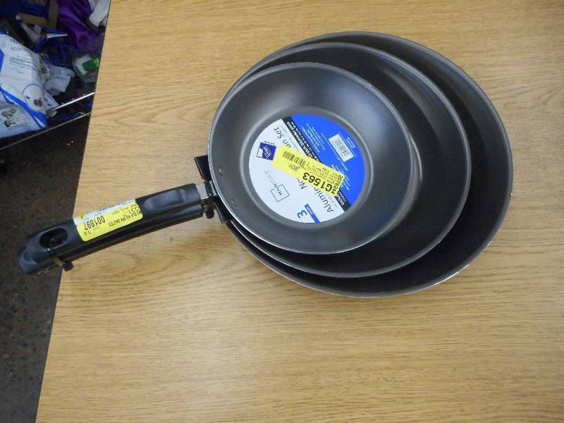 3 PIECE ALUMINIUM PAN SET