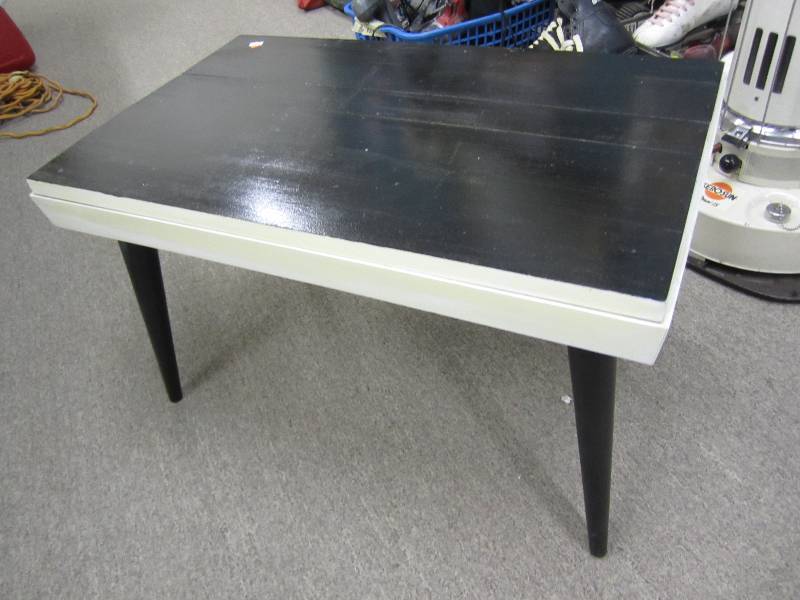 Black and white end table, 26 x 16...