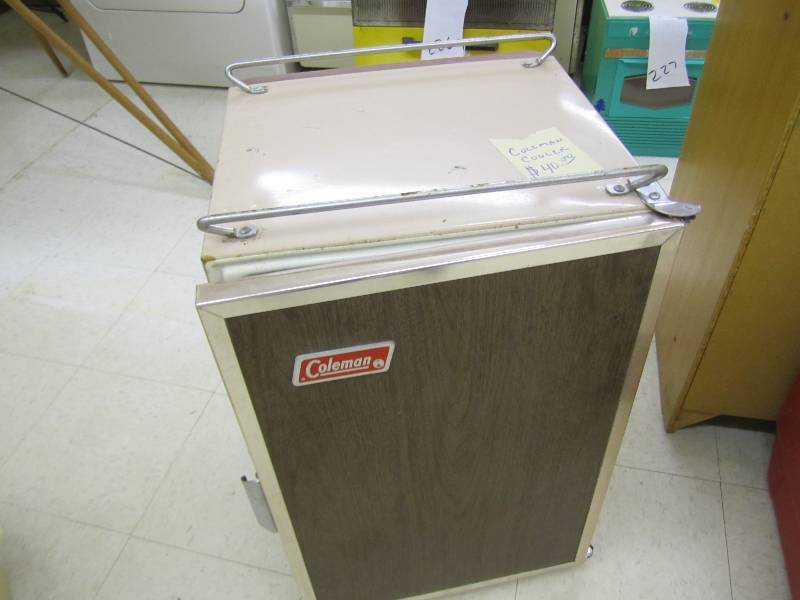 Vintage Coleman cooler...