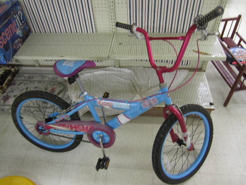 Girls bike...