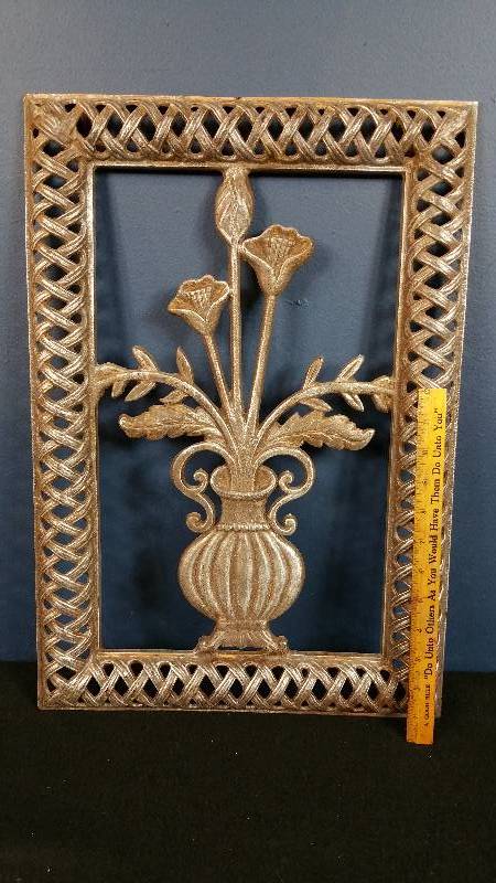lot 107 image: Metal Wall Art