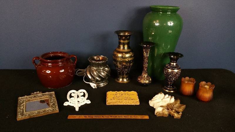 lot 120 image: Ornate Vases, Candles, Wall Art, Etc.