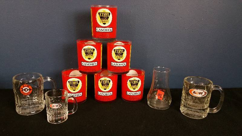 lot 99 image: Vintage A&W Mugs, 7-Up, and Gasohol Advertising