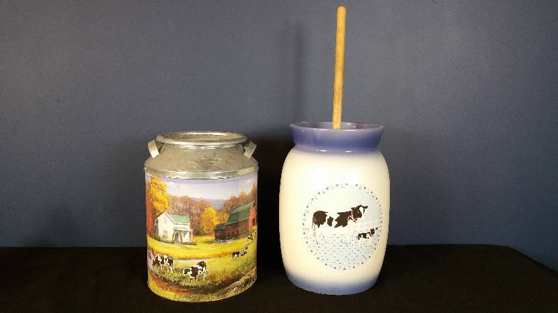 lot 147 image: Ceramic Butter Churn, Etc.