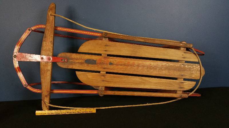 lot 20 image: Vintage Champion Sled