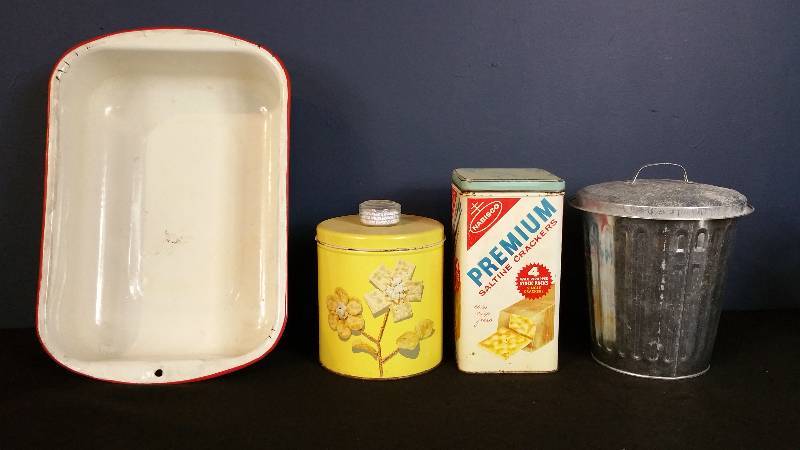 lot 39 image: Porcelain Wash Pan, Vintage Cans, Small Garbage Can