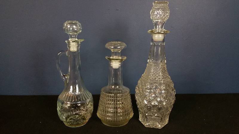 lot 43 image: Group of Vintage Decanters, Cruet, Etc.