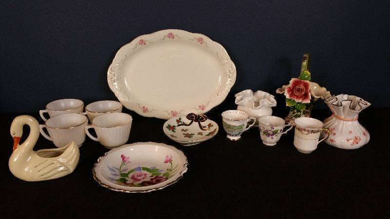 lot 50 image: Lefton, Bavaria, Japan, Royal Stafford, and Much More