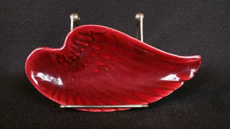 lot 67 image: 1953 Red Wing 75th Anniversary Dish