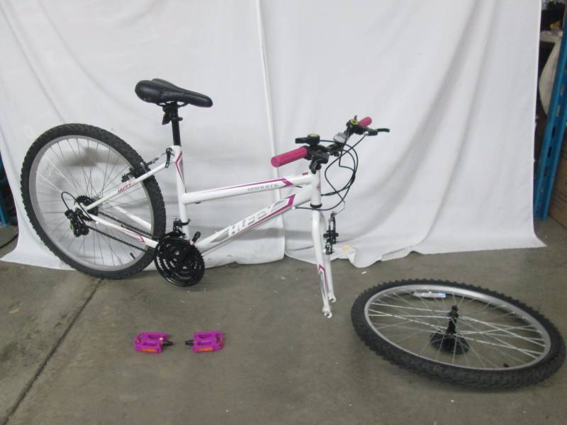 Huffy Granite Womens 26 15-Speed Mountain Bike