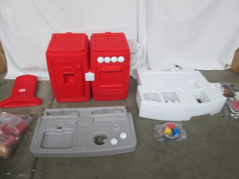 Little Tikes Two Stage Kitchen