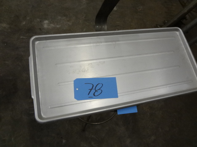(4) Aluminum Trays