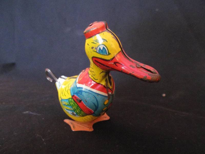 Vintage,wind-up Duck Toy