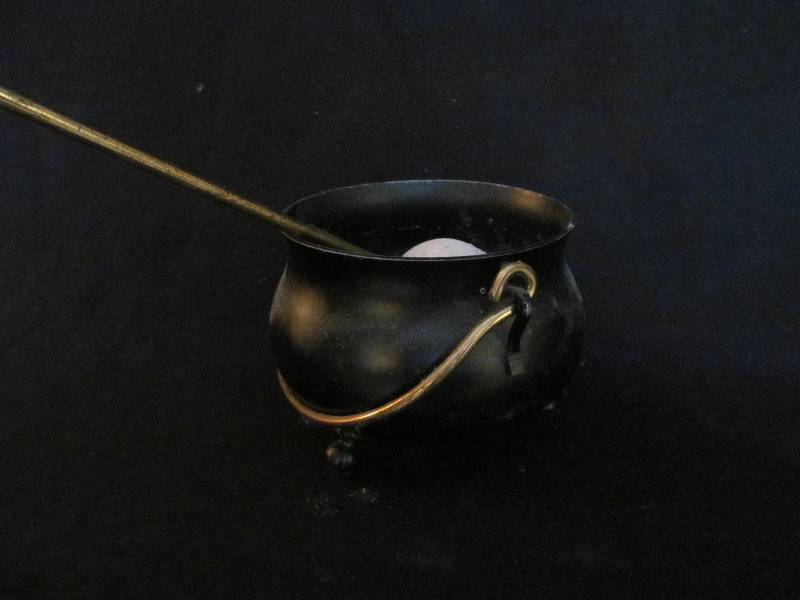 Cast Iron Lighter