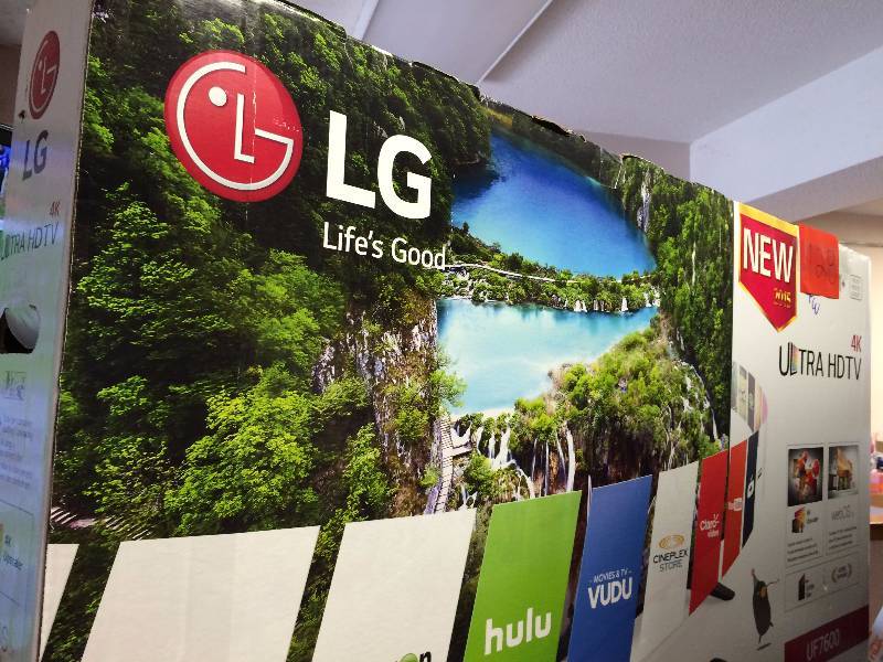 LG 55 55UF7600 LED Smart TV Ultra 4K 3D 39.2 Lbs New