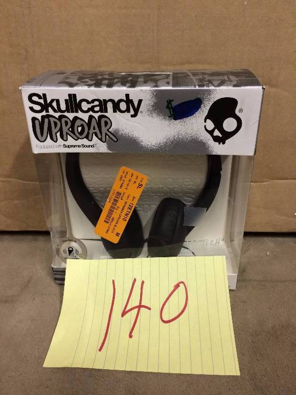 Skull Candy Uproar Headphones